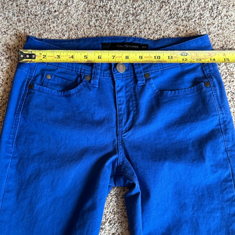 👖 Calvin Klein Royal Blue Skinny Crop Denim Jeans Womens Size 26/2 - Picture 11 of 16